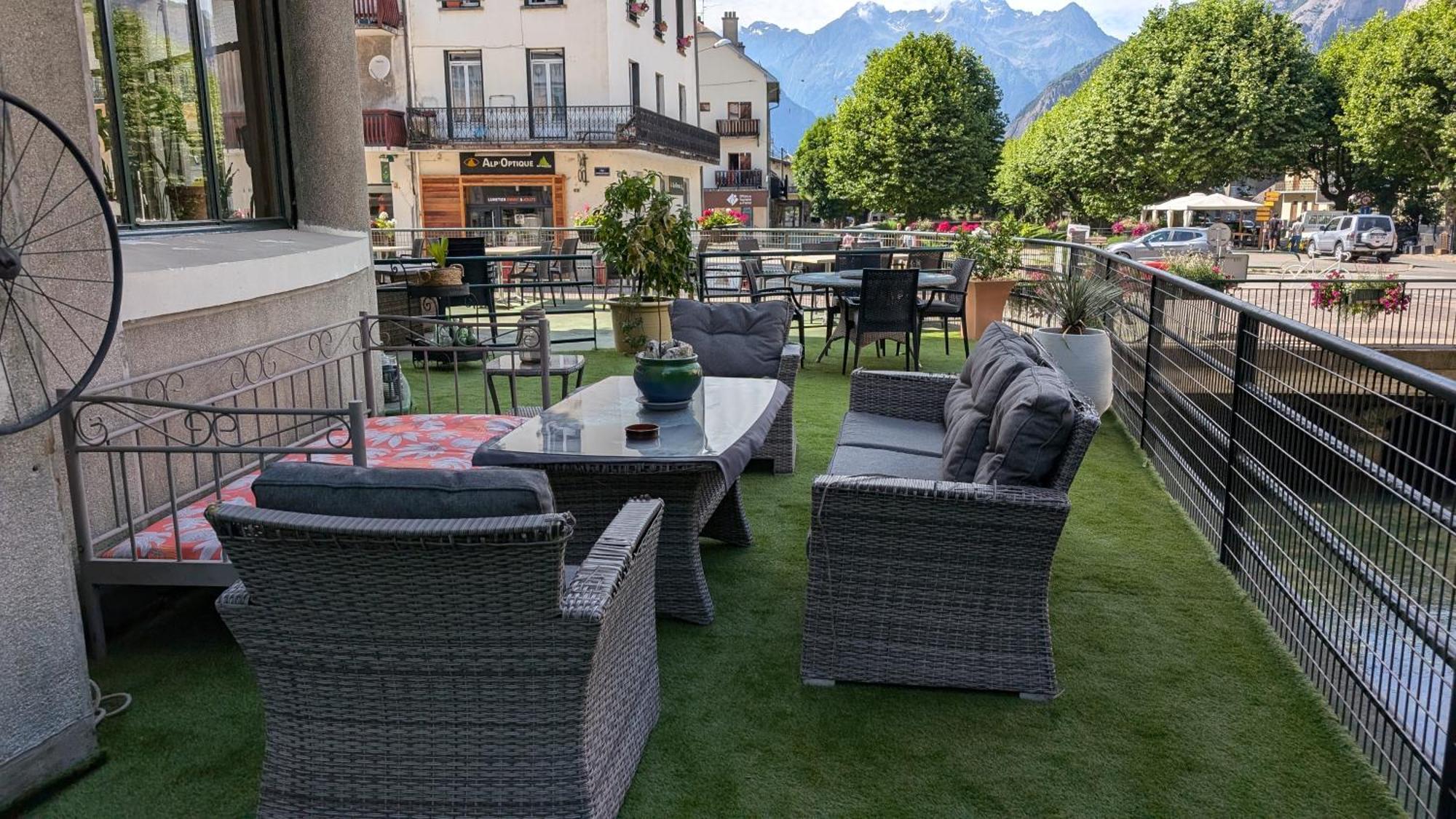 Sport'Hotel-Aparthotel De Milan Le Bourg-dʼOisans エクステリア 写真